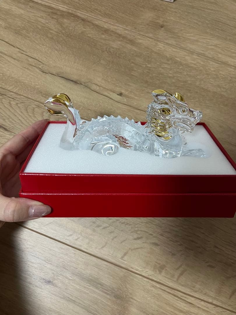 新品　Baccarat 千支ドラゴン 置物