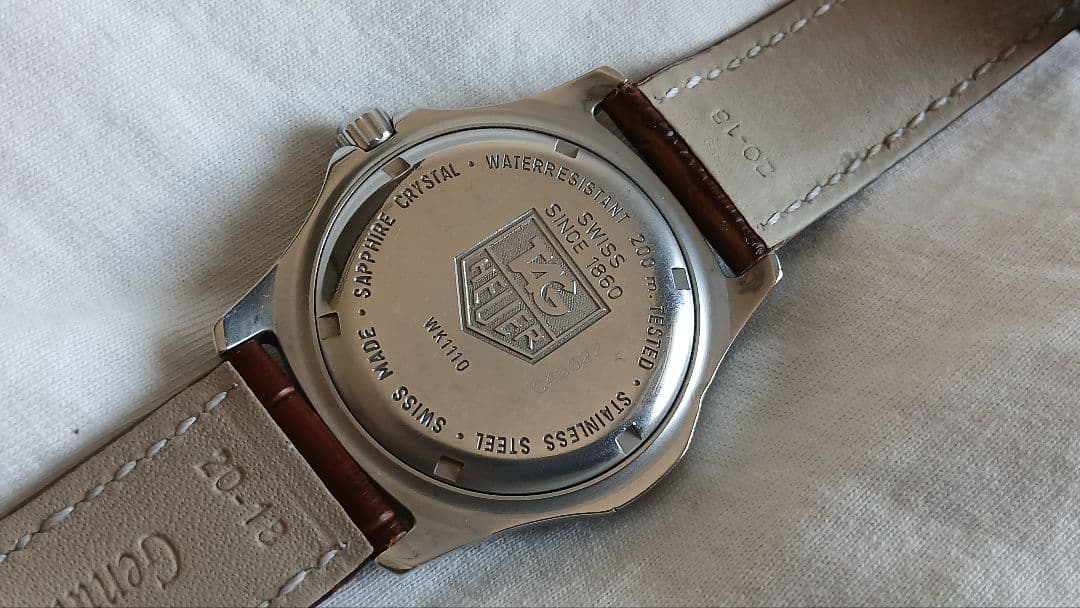 TAG Heuer タグ ホイヤー 腕時計　プロフェッショナル 200シリーズ