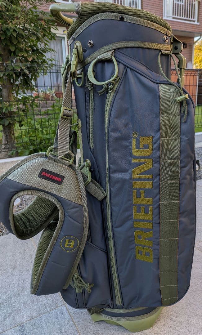 限定品/美品　Briefing/ブリーフィングキャディバッグ　レンジャーグリーン