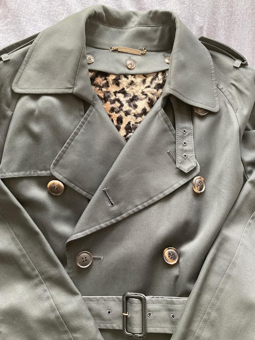 【aki】beautiful people トレンチコート 170