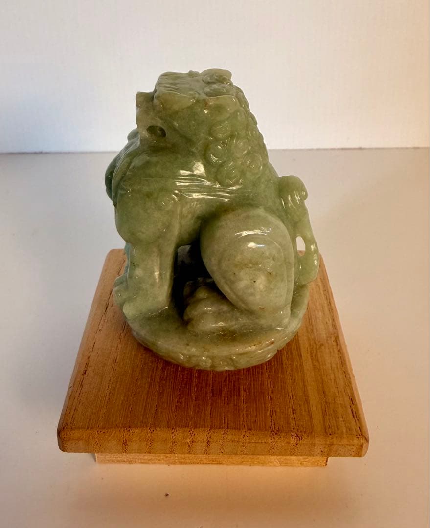 アンティーク ヴィンテージ 木箱 翡翠 獅子 こまいぬ レトロ ひすい cc