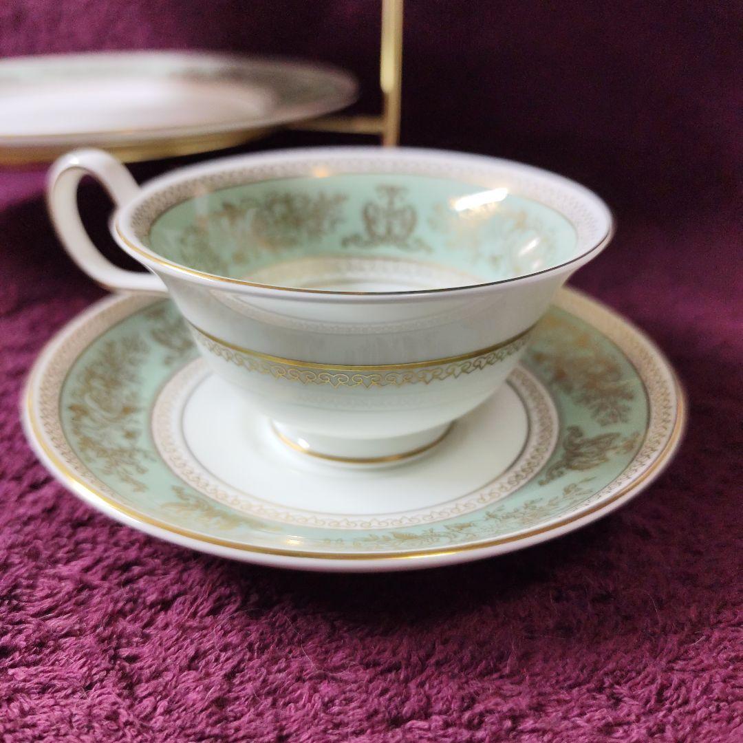 ウェッジウッド　コロンビアセージグリーン　カップ＆ソーサー２客＋プレート３枚＋S