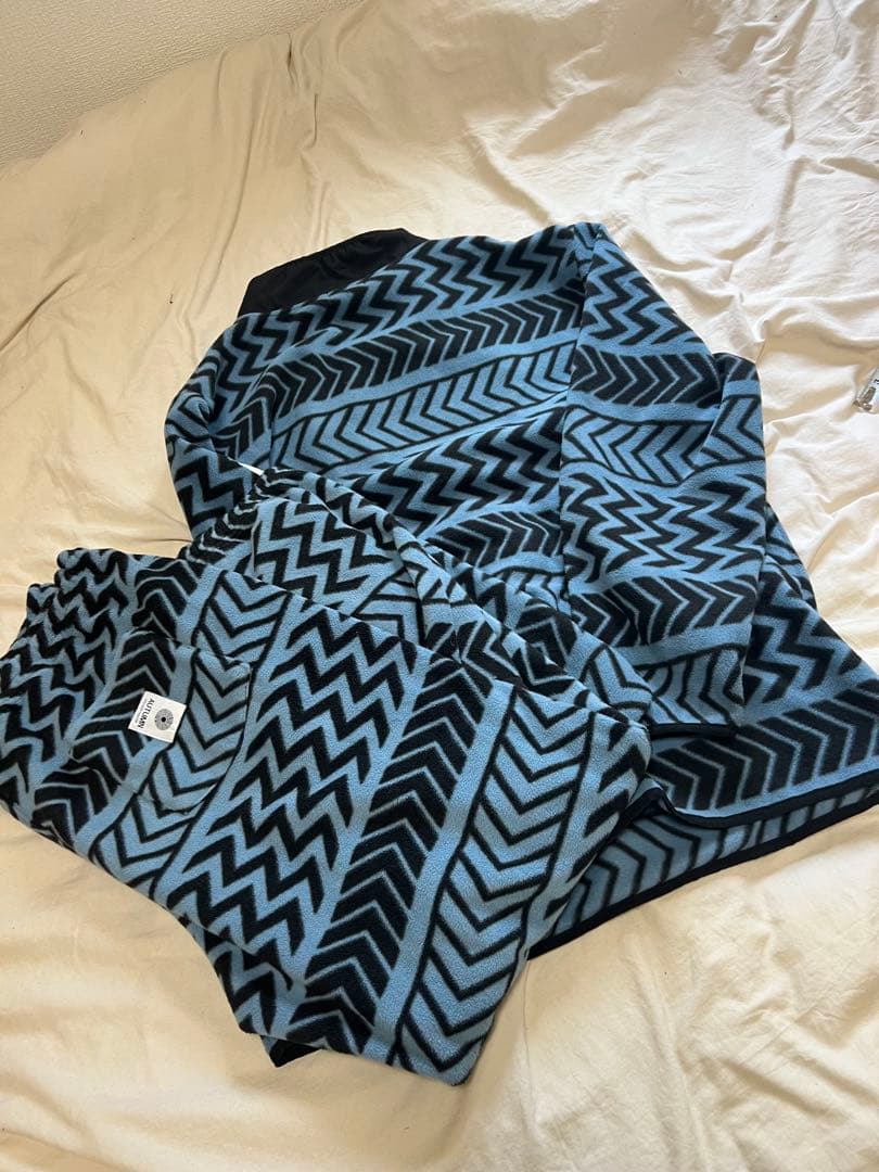 ざくろ様秋冬物　スノーボードブランド　AUTUMN フリース上下セットXXL