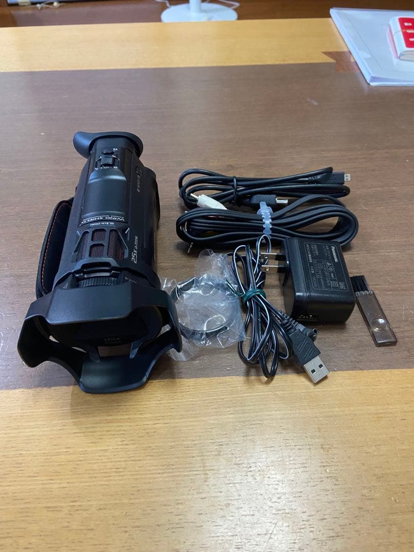 Panasonic 4K ビデオカメラ　HC-WXF990M 中古美品