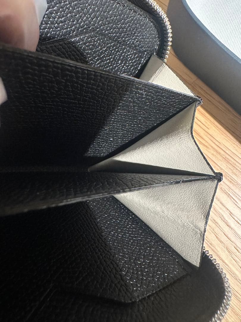 valextra ウォレット　黒　財布　ケース