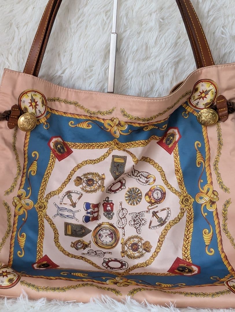 TOPKAPI　トプカピ　装飾的なプリントのトートバッグ　スカーフ柄