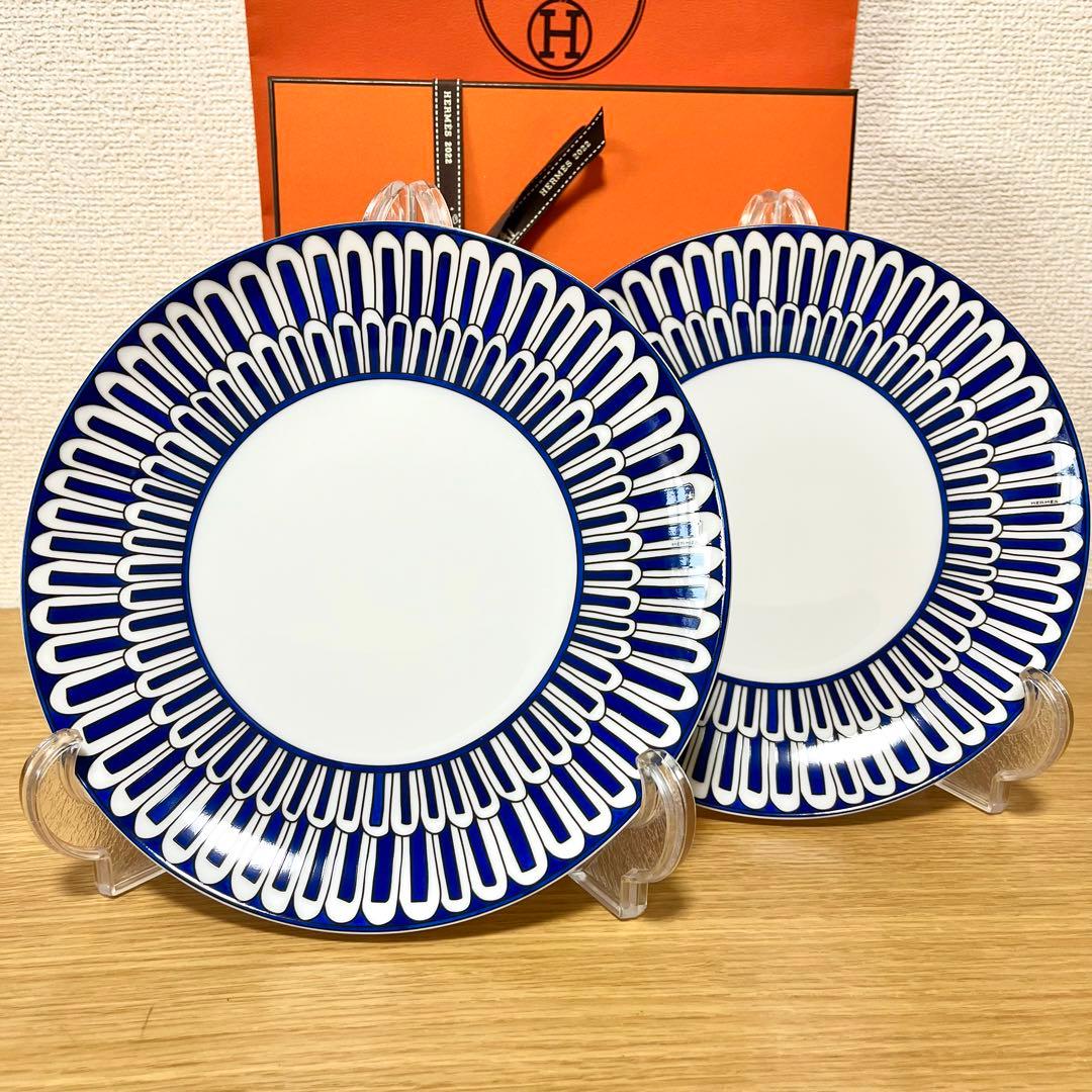 【廃盤 新品 2枚 ギフト包装】エルメス　ブルーダイユール　デザートプレート