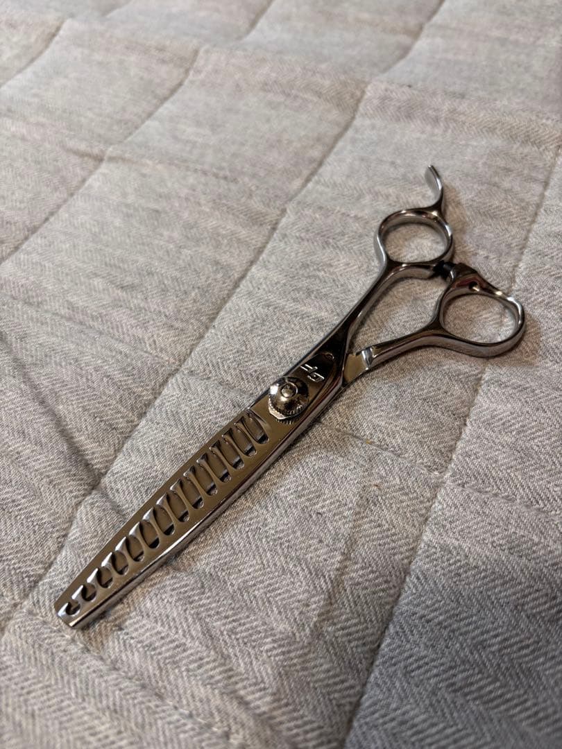 [最終値下げ] アコス GF セニングシザー 30〜40%