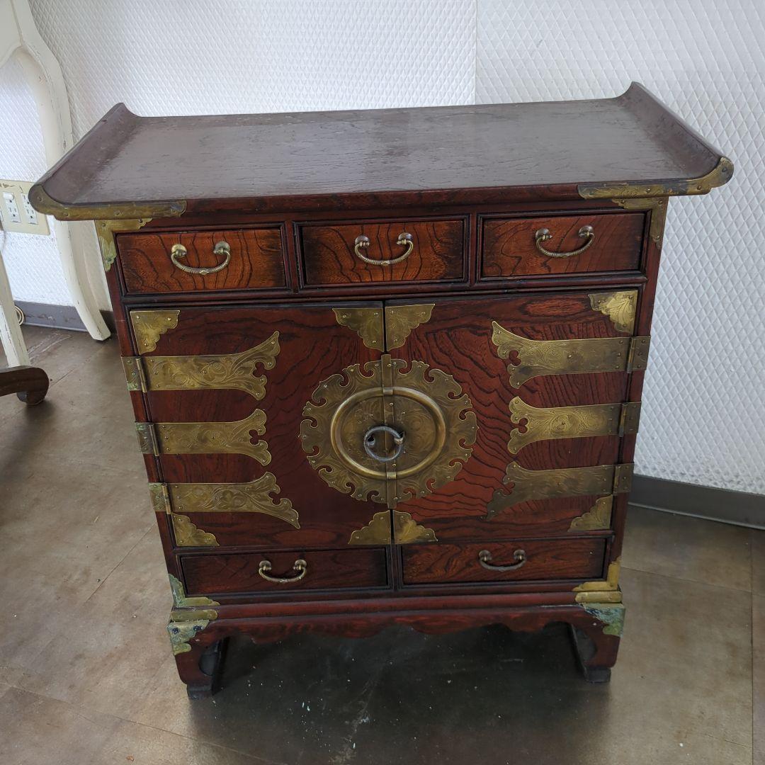 レトロ 李朝家具 李朝 真鍮金具 魚型錠前 バンダジ 箪笥 キャビネット