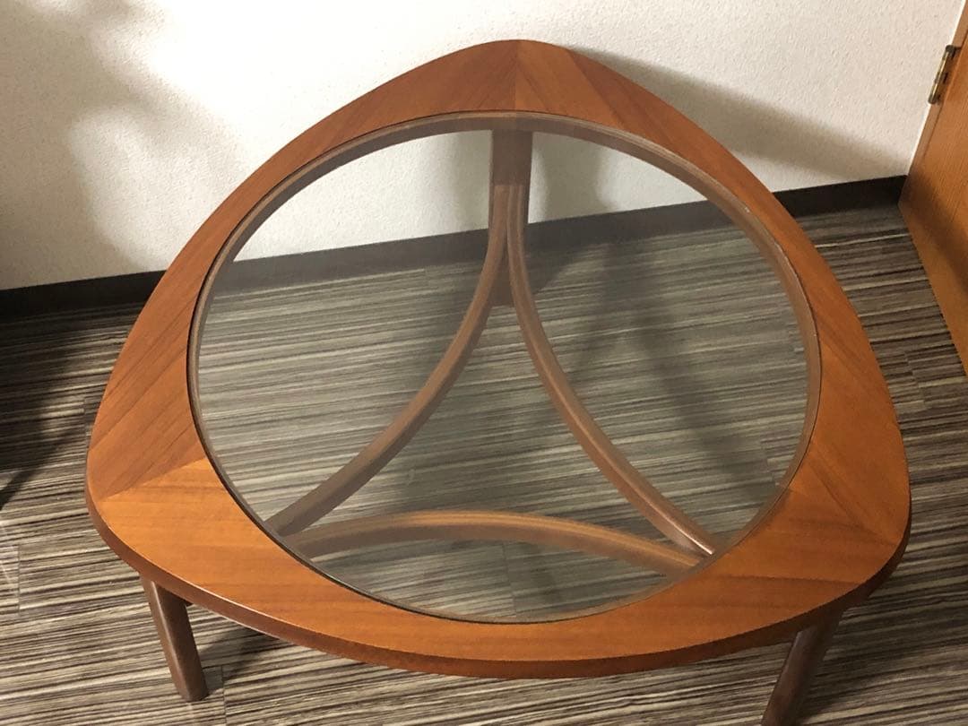 ガラス天板センターテーブル