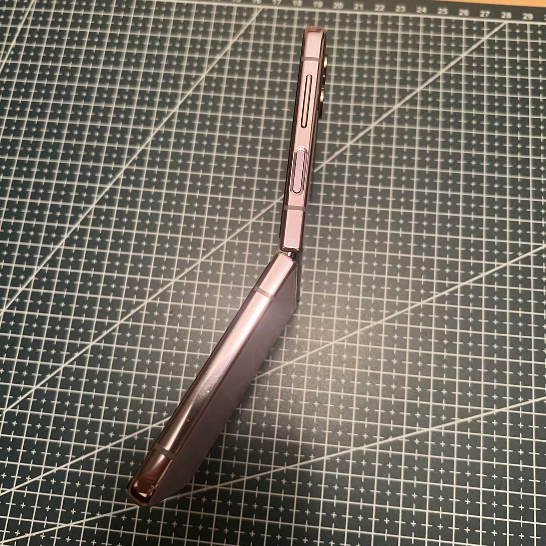 かなり綺麗　Samsung Galaxy Z Flip4 国内版sc-54c 紫