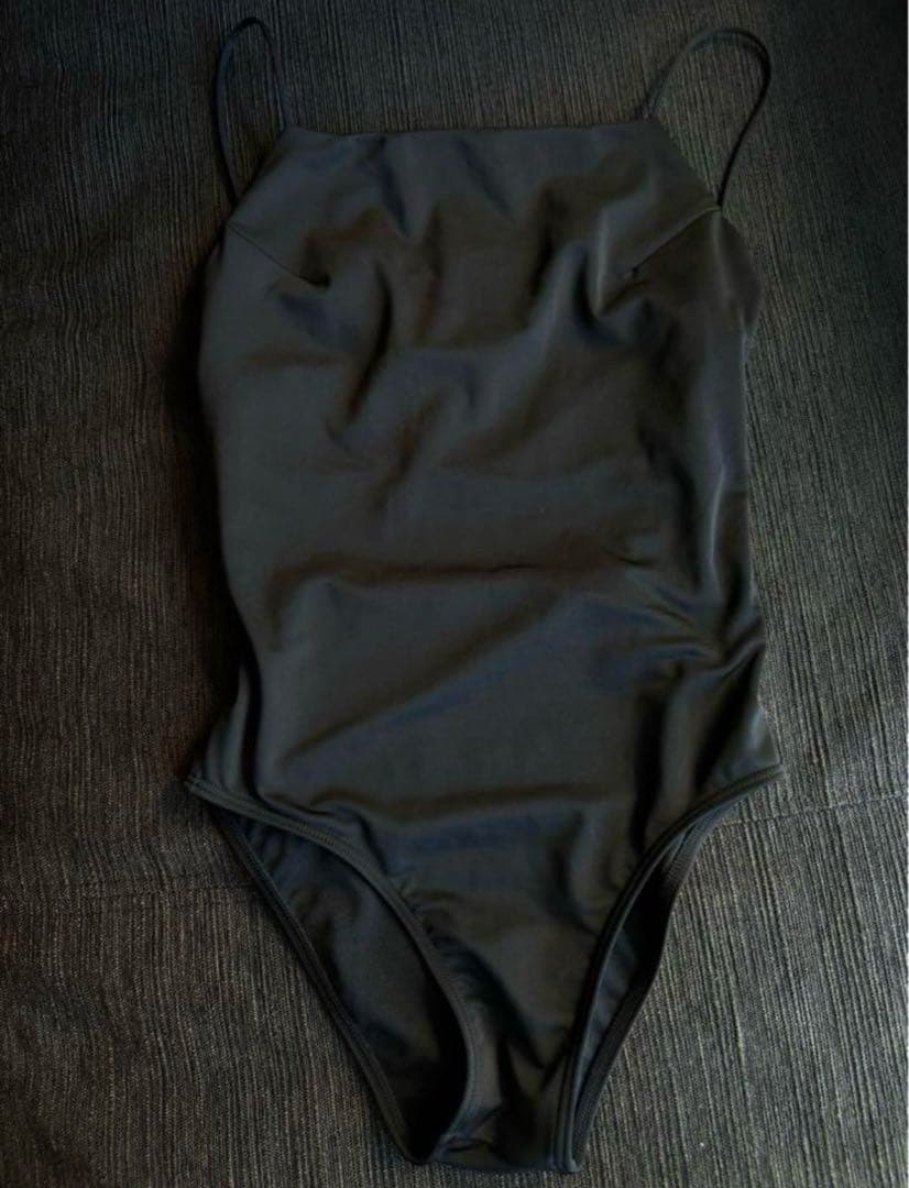 m*h様 SISANDI MIES CLASSIC midnight black