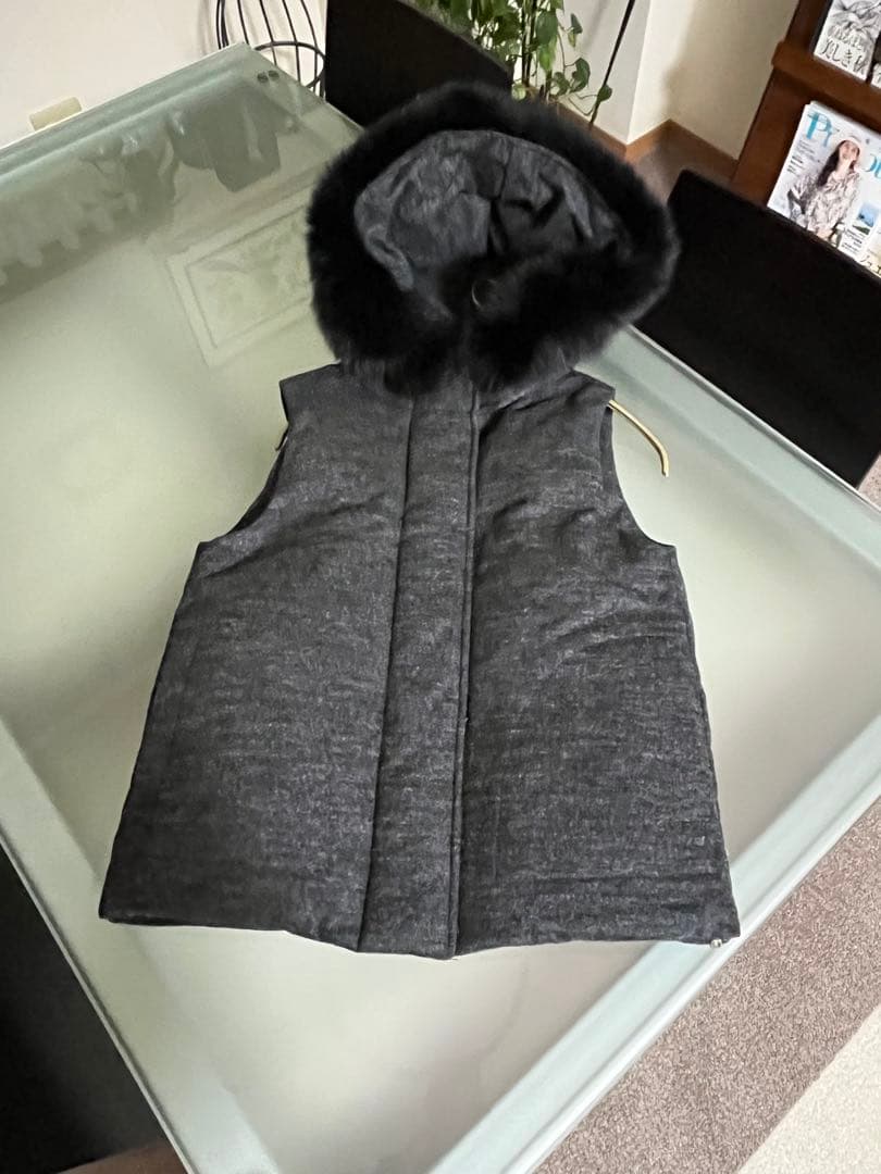 JOSEPH フード付きダウンベスト グレー　秋冬 美品