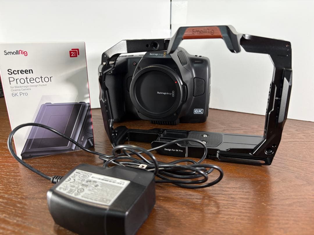 ビデオカメラ Blackmagic Pocket Cinema Camera 6KPro EF