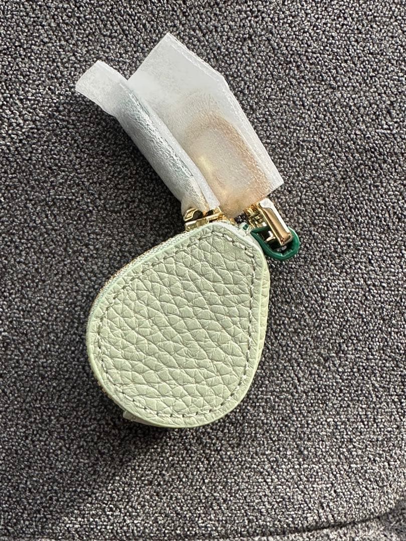 MAISON de SABRÉ アボカド型キーホルダー