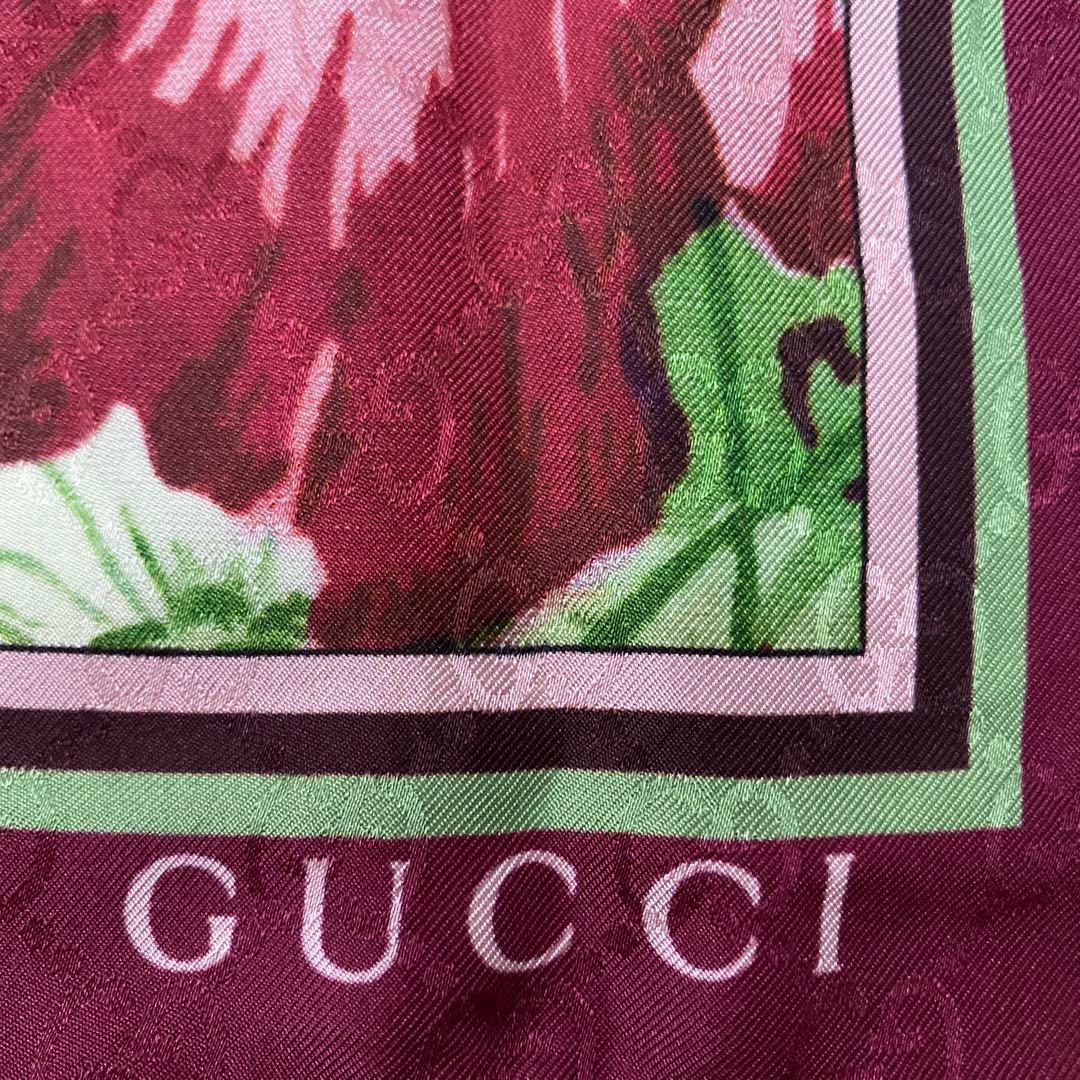 新品未使用！グッチGUCCI シルクスカーフ