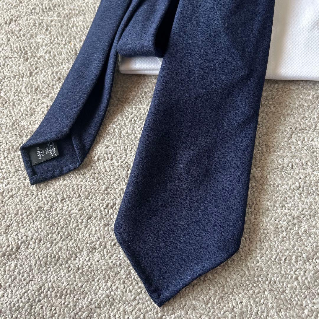 アットヴァンヌッチ ソリッド セッテピエゲ ネイビー ネクタイ