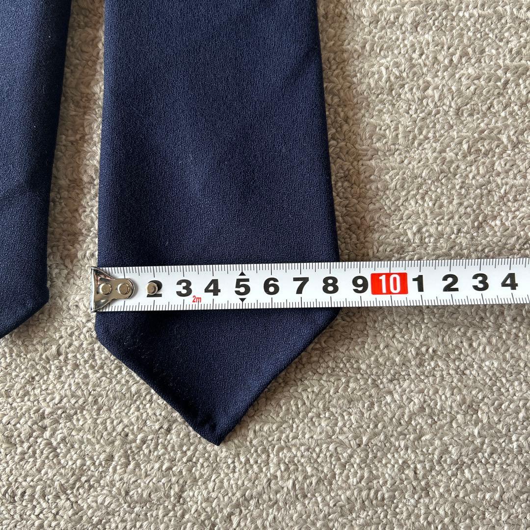 アットヴァンヌッチ ソリッド セッテピエゲ ネイビー ネクタイ