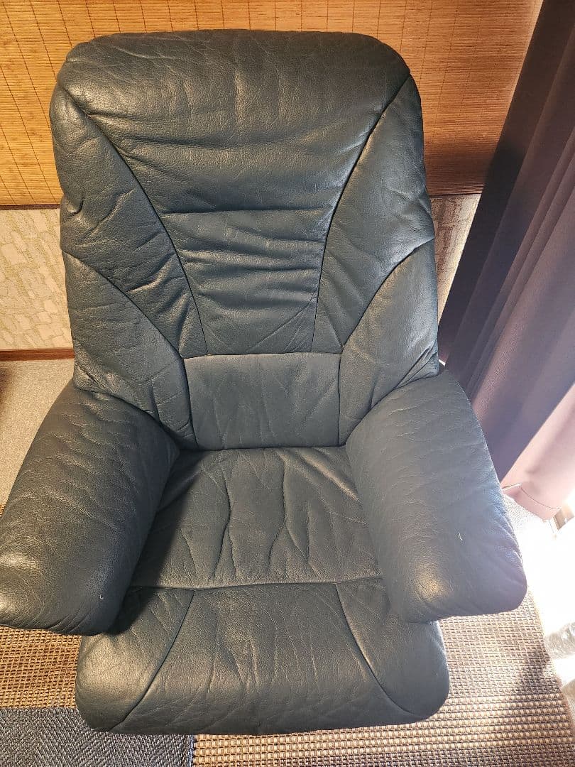 本革 レザー リクライニングチェア オットマン付き