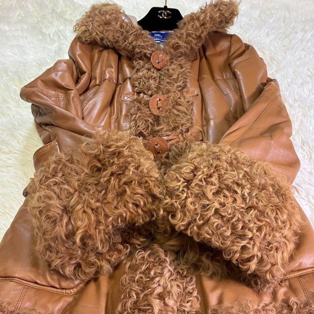 バーバリーブルーレーベル ダッフルコート　羊革　ラム　ノバチェック 中綿　38