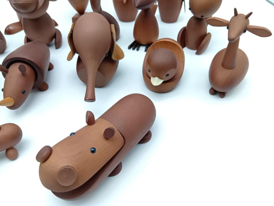 千趣会　ロイヤルペット　19体セット　木製　動物　置物