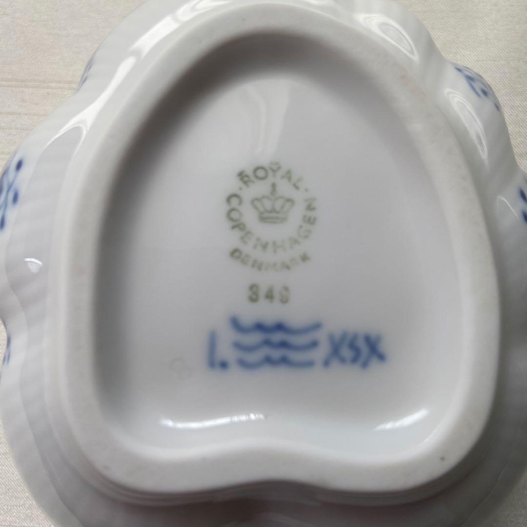 ロイヤルコペンハーゲン ブルーフルーテッド リーフディッシュ　デンマーク製