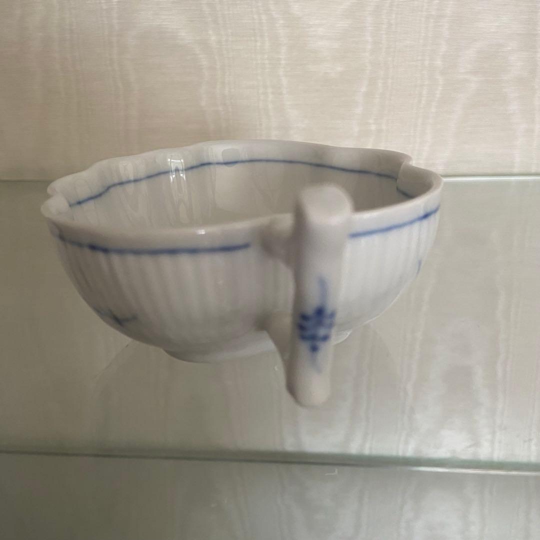 ロイヤルコペンハーゲン ブルーフルーテッド リーフディッシュ　デンマーク製