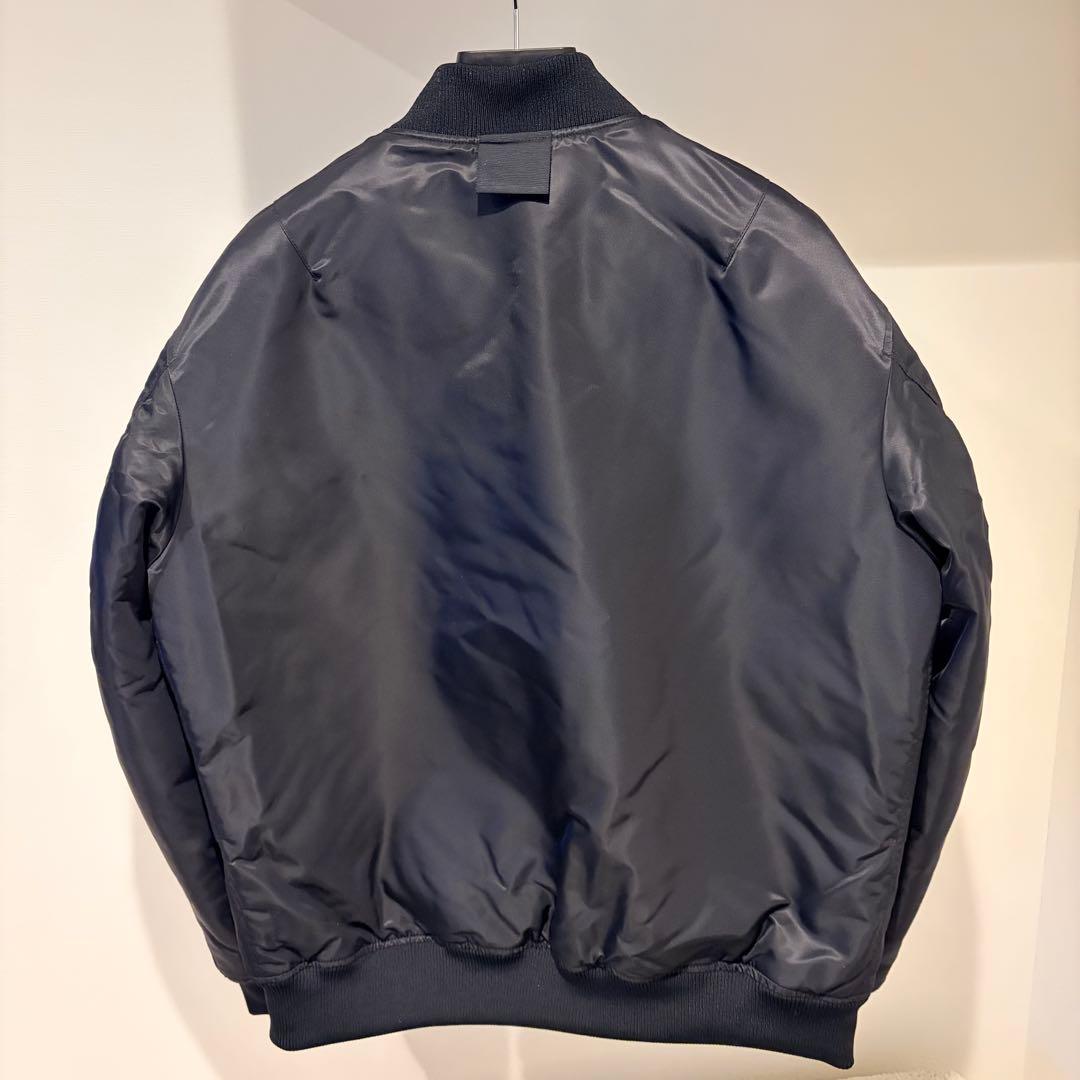 UNIQLO　ハイブリッドダウンオーバーサイズMA-1　黒　XL