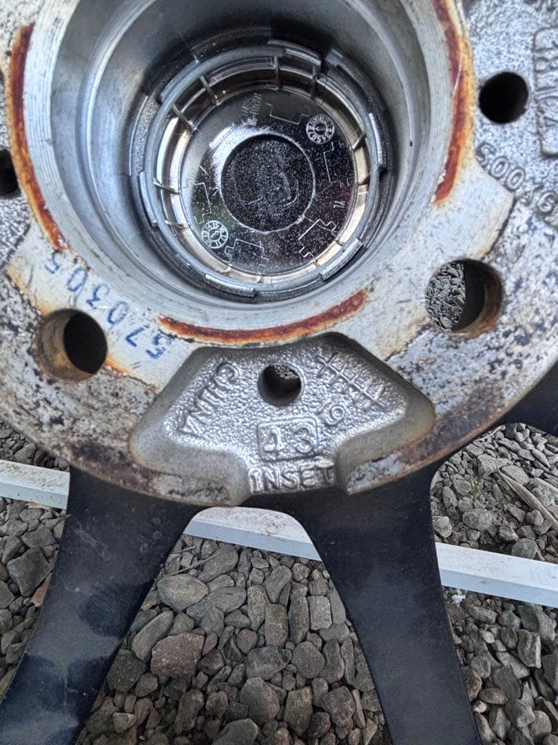 日産ノートe-POWER スタッドレスホイール4本セット185/65/R15