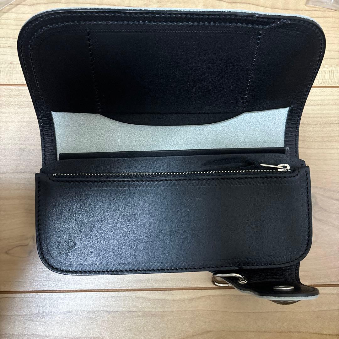 【新品未使用】レッドムーン　RED MOON ホワイト長財布