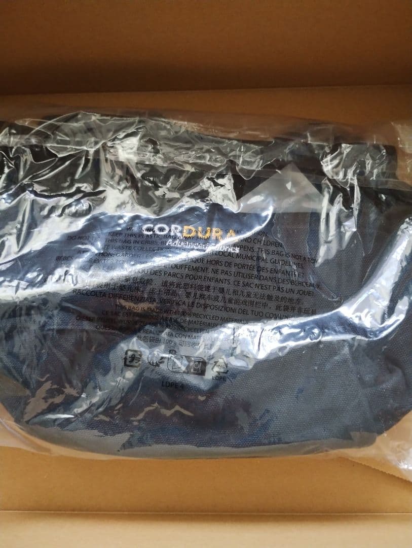 Supreme ミニメッセンジャーバッグ ブラック