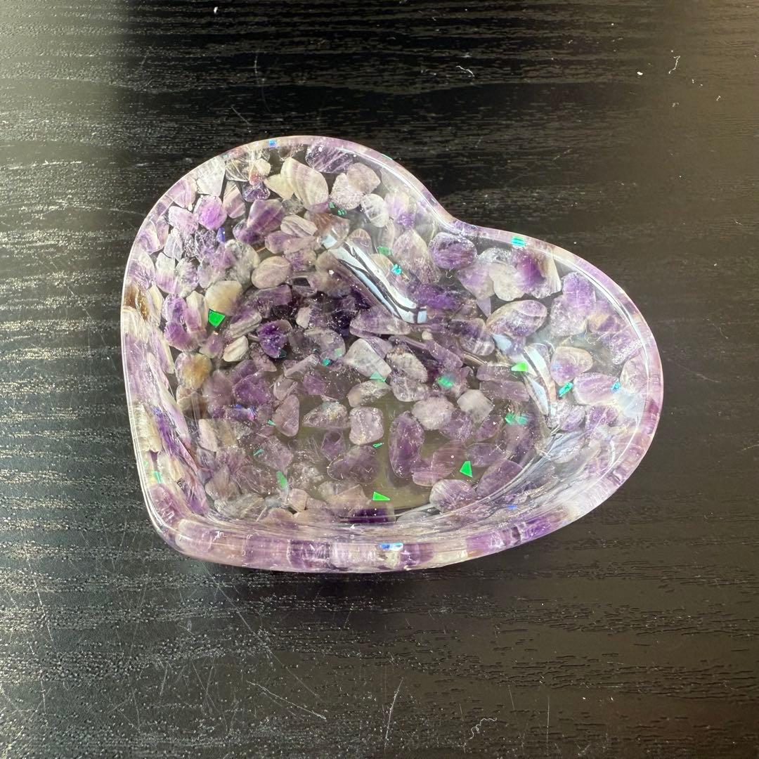 【*tomo*】アメジスト細石のハートお皿　置物NO.012104