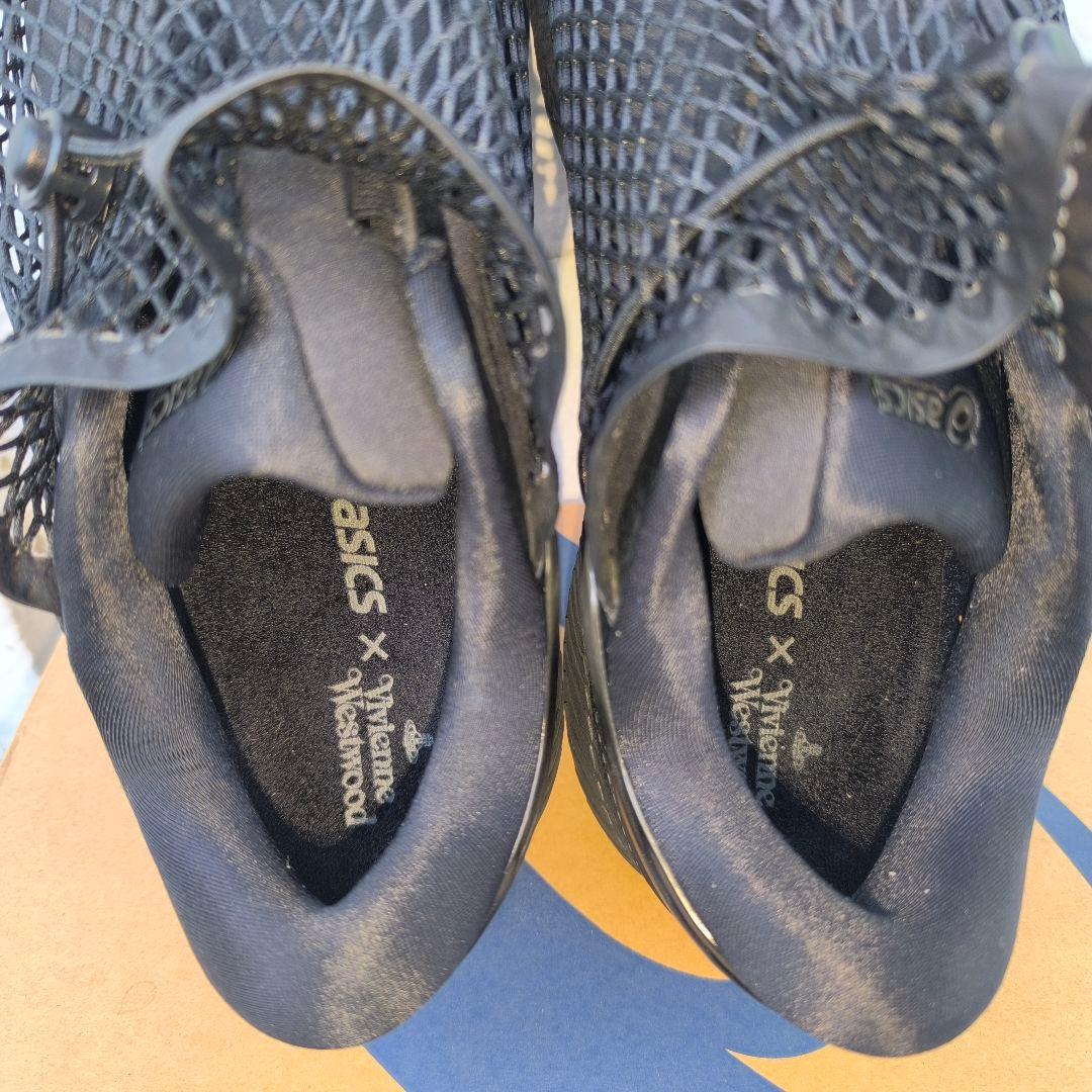 asics × vivienne westwood GEL KAYANO 26