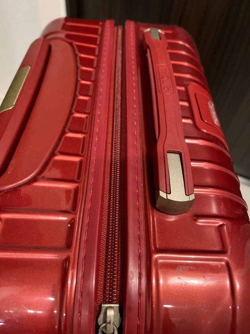 リモワ　サルサ　レッド キャリーケース 360度回転ホイール