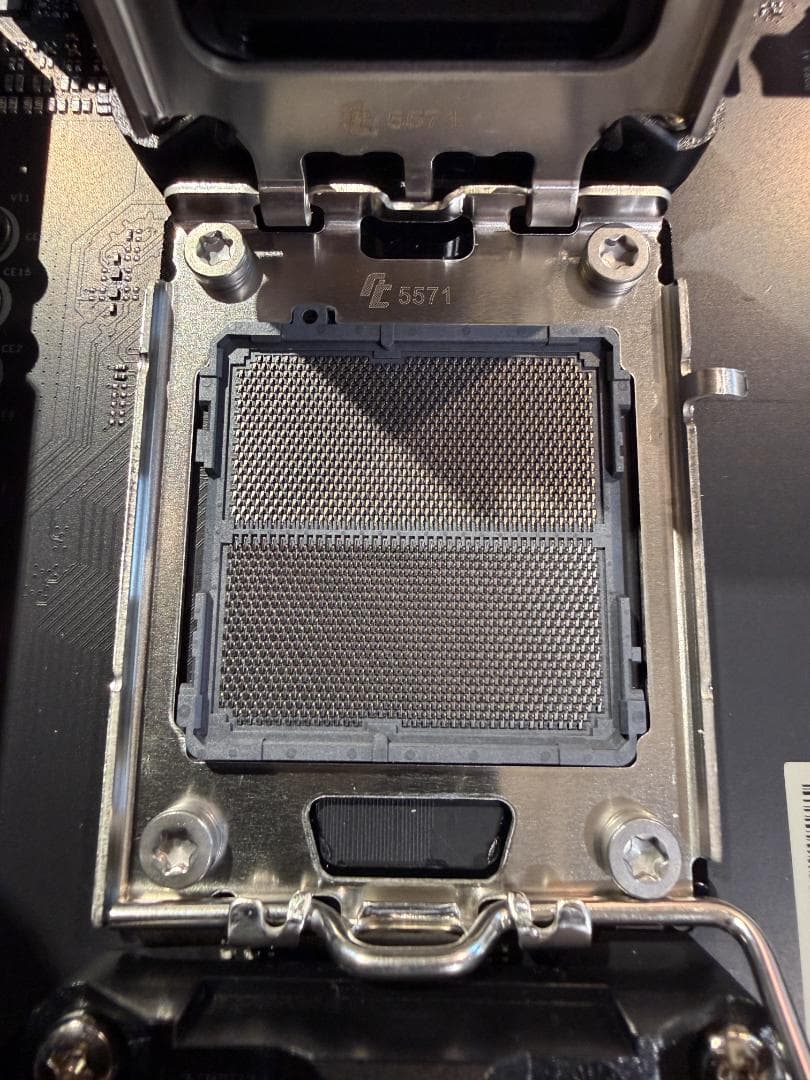 ASRock X870 LiveMixer WiFi マザーボード