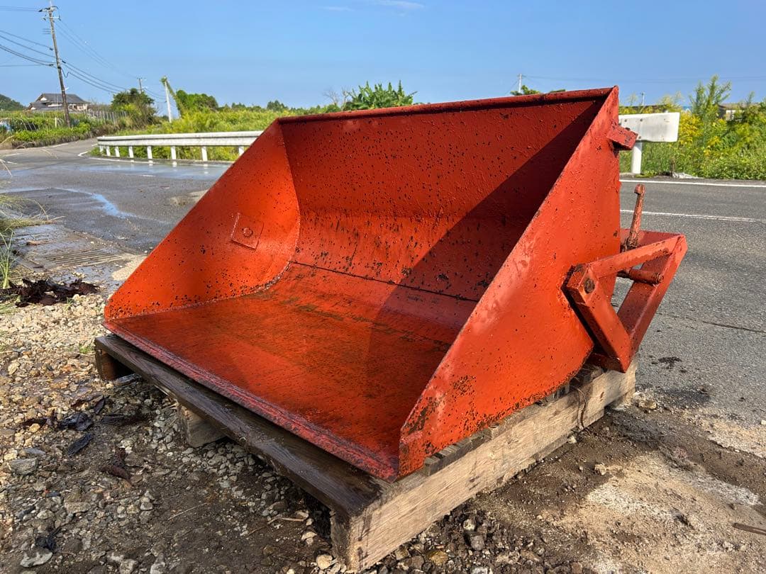 宮崎　トラクター用 リアバケット 堆肥 除雪　バケット 作業機　3点リンク