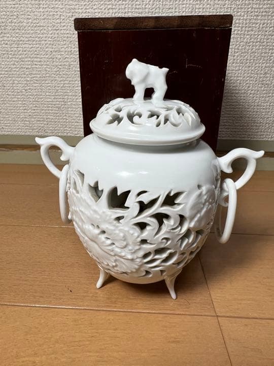 633  杉原一壷　白磁　香炉　　　　　有田焼