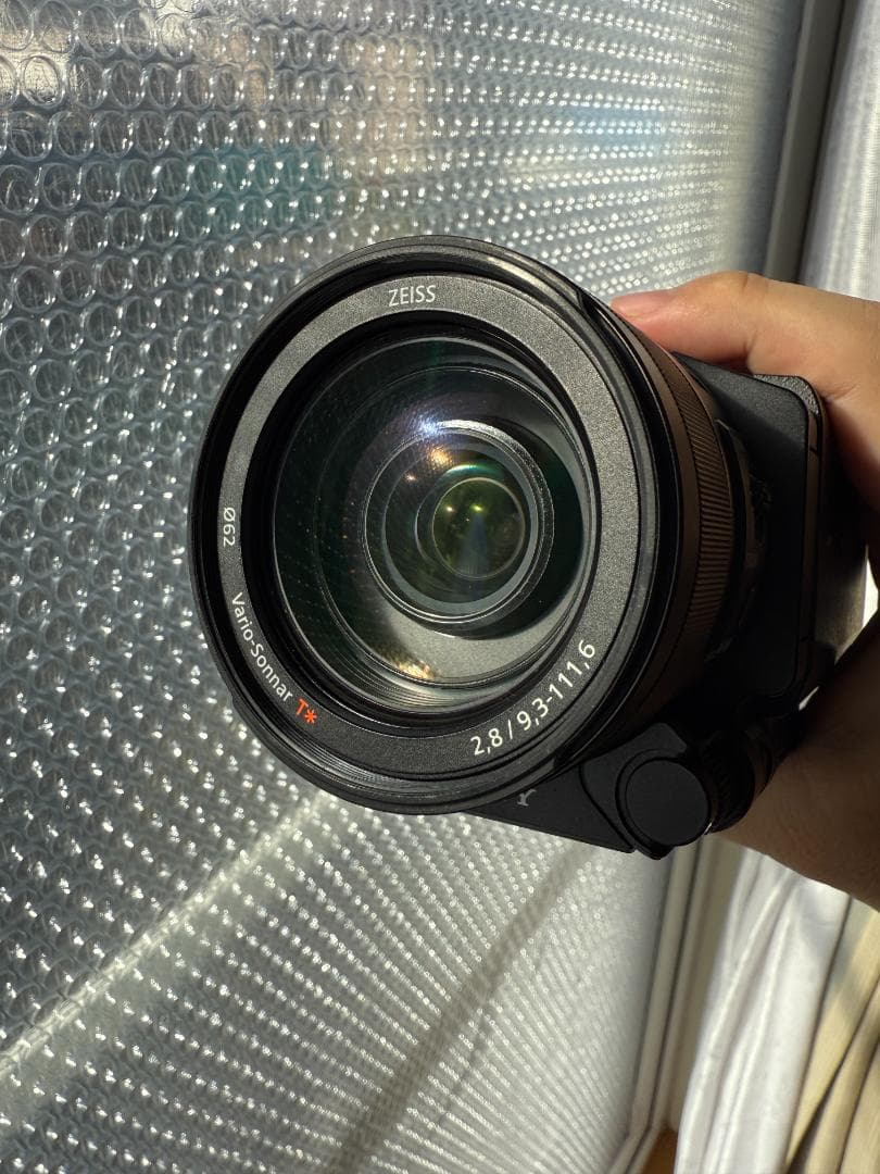 【完動品】SONY FDR-AX100（本体＋付属品＋レンズ）