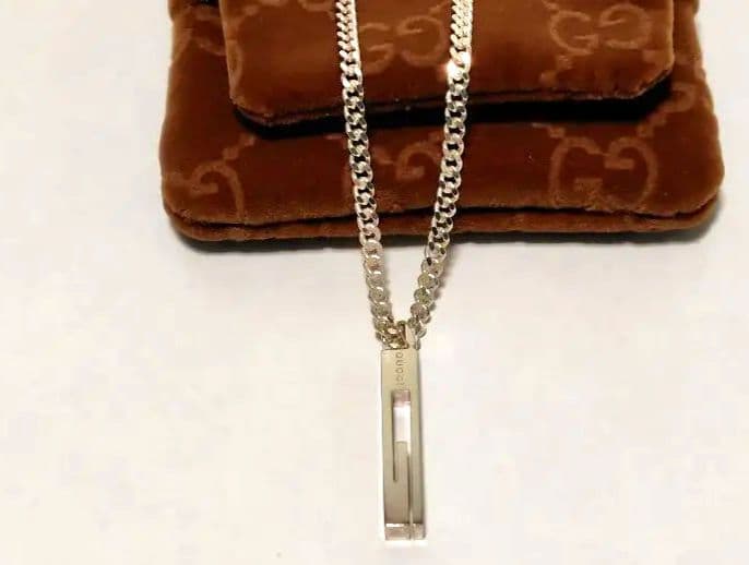 GUCCI シルバーネックレス 付属品完備