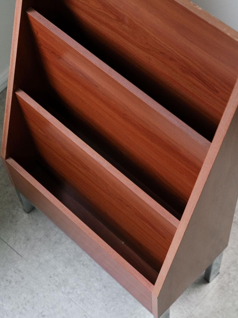 北欧モダン 店舗什器 マガジンラック ブックシェルフ ミッドセンチュリー