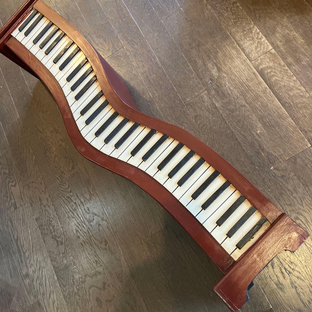 ピアノ鍵盤（両面）デザイン6段棚最大90枚 CD 収納 アンティーク調 店舗什器