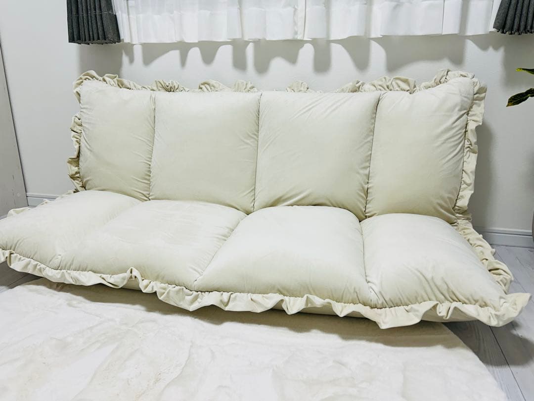 【Francfranc】カラン フロアソファ ホワイト（W1120～1570）