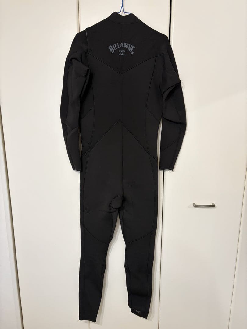Billabong ブラック フルスーツ ウェットスーツ
