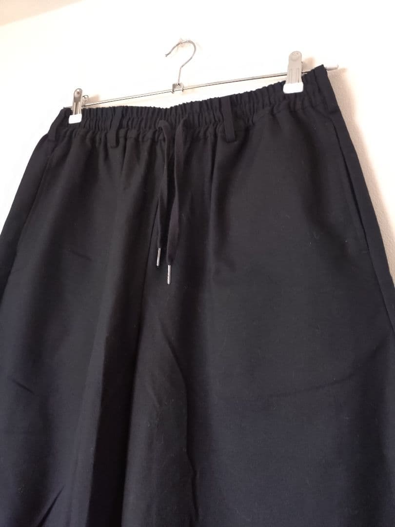 美品 NOT CONVENTIONAL ノットコンベンショナル 黒 パンツ F