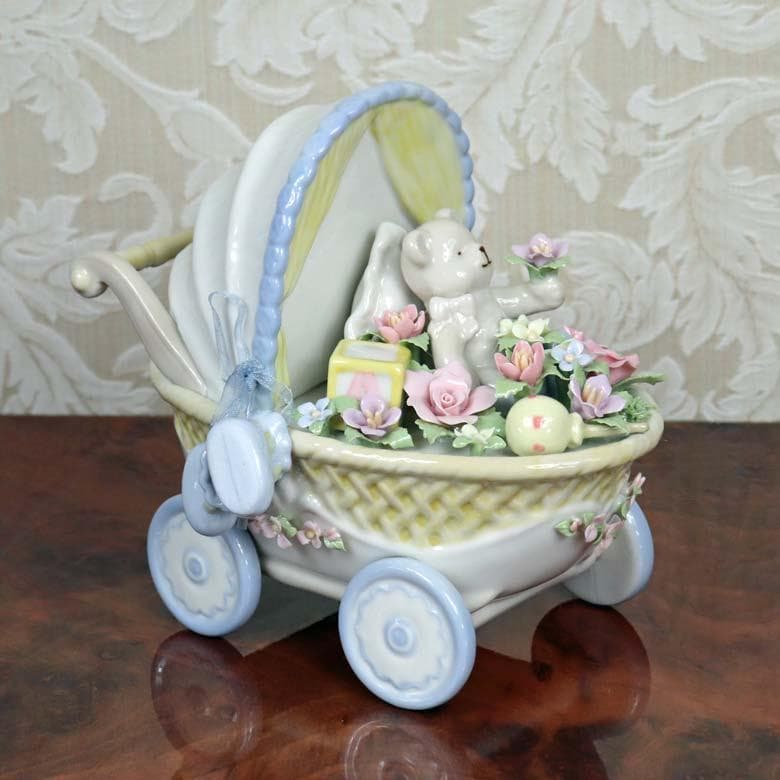 オルゴール ベビーカー 陶磁器 名曲 ハッシュ・リトル・ベイビー