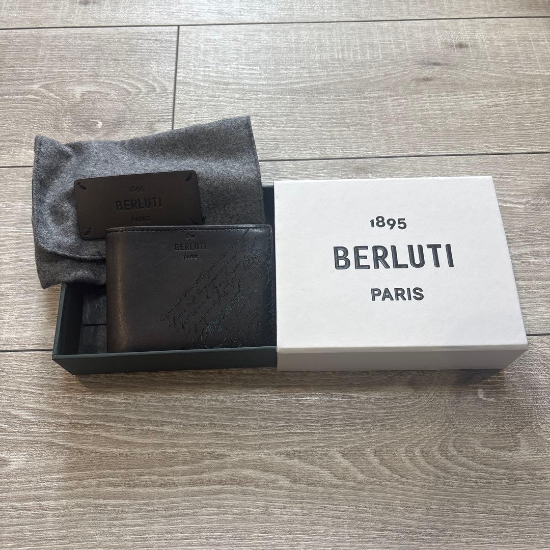 ベルルッティ BERLUTI 二つ折り財布