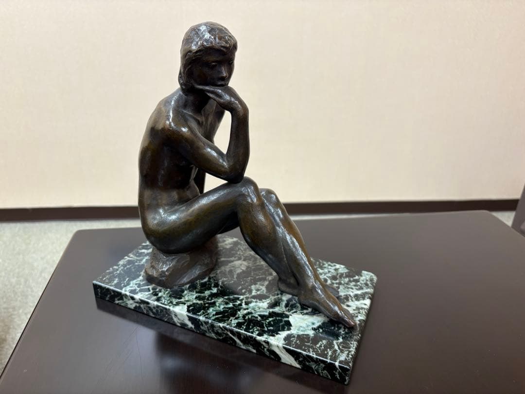 山本稚彦　ブロンズ像　「裸婦像」