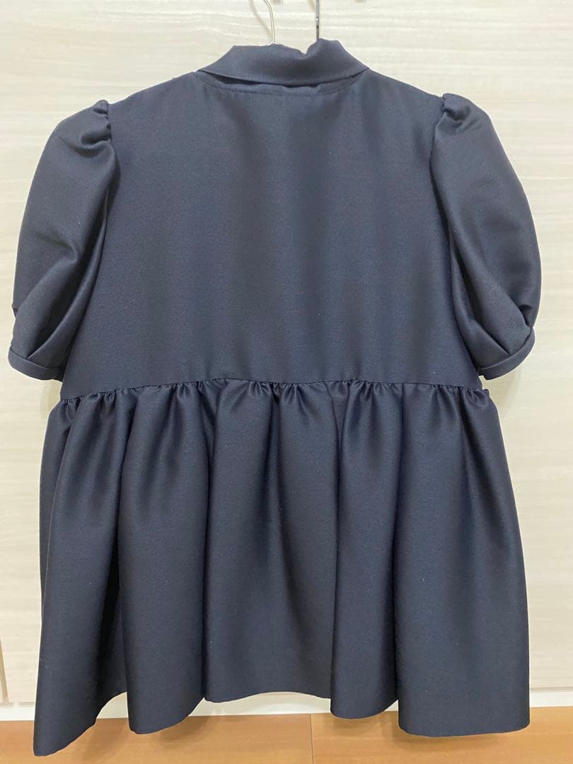 ケイナリタ　ブラウス