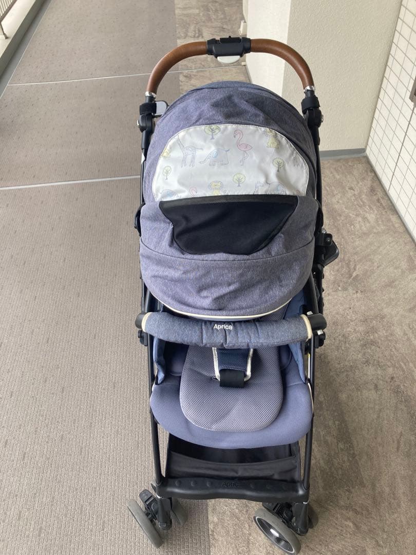 【★☆様】アップリカ　ラクーナビッテクッション　アカチャンホンポ