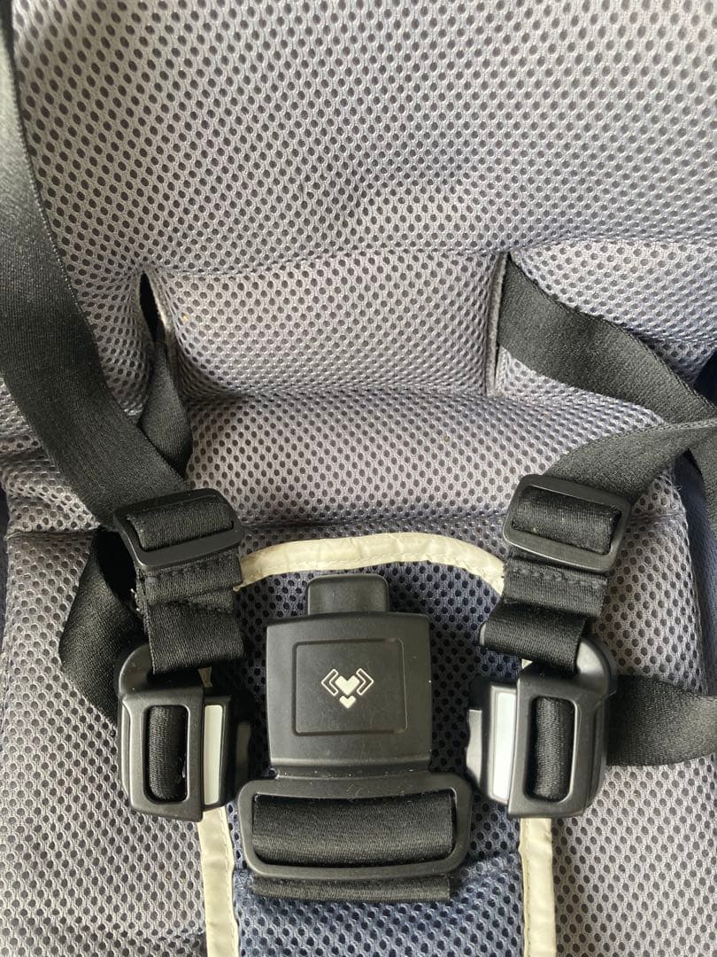 【★☆様】アップリカ　ラクーナビッテクッション　アカチャンホンポ